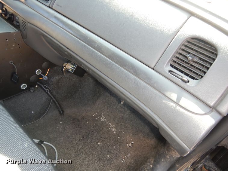 image for item DM3079 2004 Ford Crown Victoria Police Interceptor