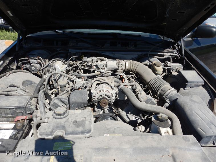 image for item DM3079 2004 Ford Crown Victoria Police Interceptor