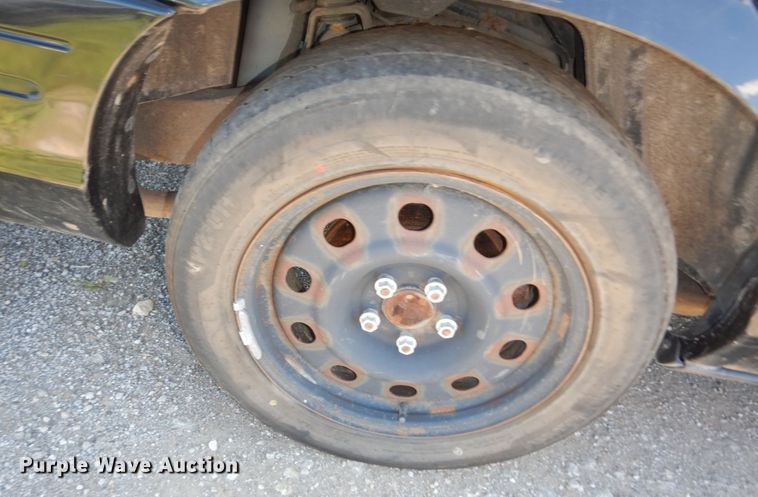 image for item DM3079 2004 Ford Crown Victoria Police Interceptor