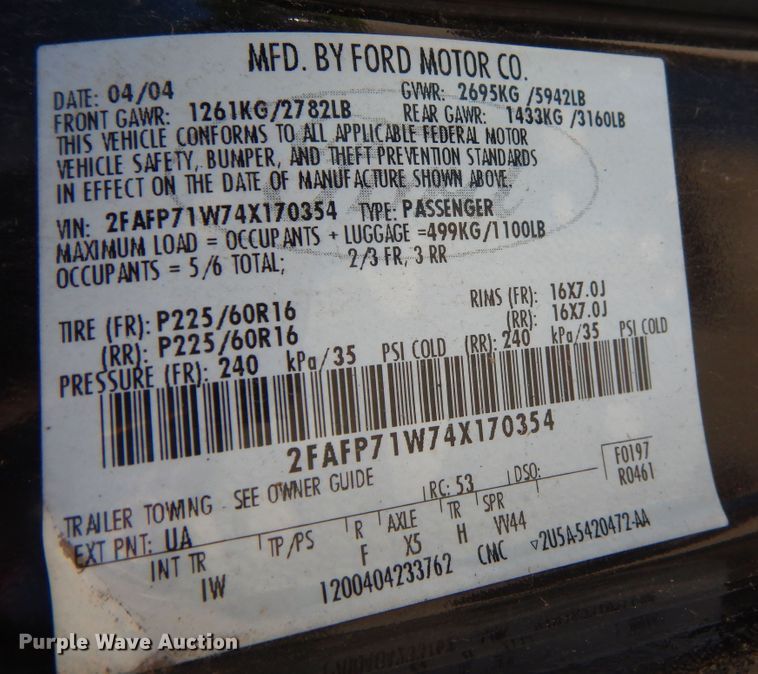 image for item DM3079 2004 Ford Crown Victoria Police Interceptor