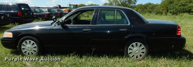 image for item DM3081 2008 Ford Crown Victoria Police Interceptor
