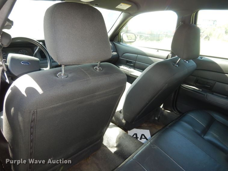 image for item DM3081 2008 Ford Crown Victoria Police Interceptor