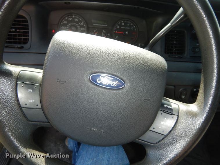 image for item DM3081 2008 Ford Crown Victoria Police Interceptor