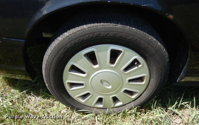 image for item DM3081 2008 Ford Crown Victoria Police Interceptor