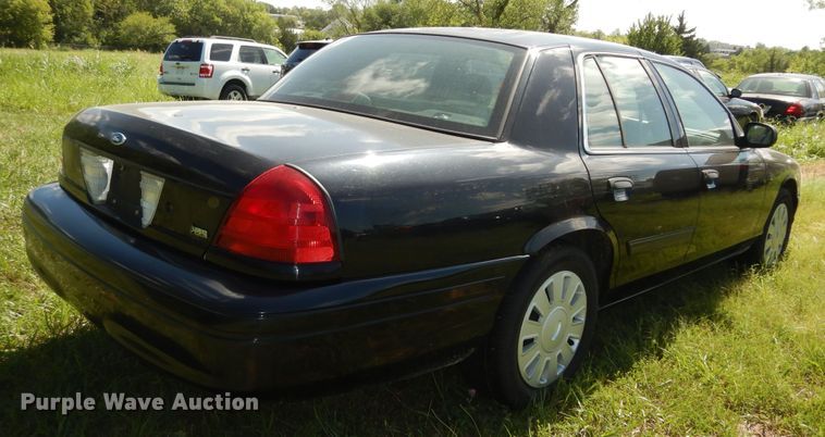 image for item DM3082 2009 Ford Crown Victoria Police Interceptor