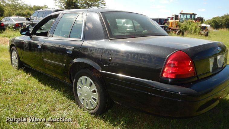 image for item DM3082 2009 Ford Crown Victoria Police Interceptor