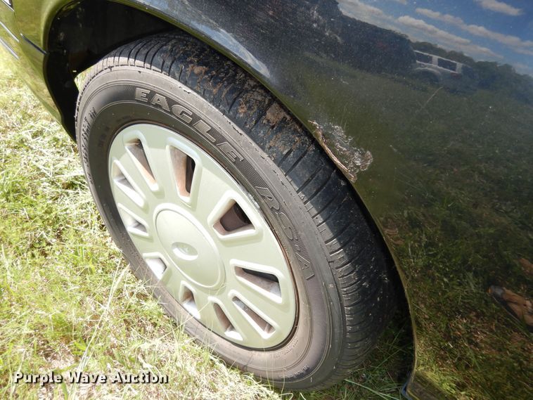 image for item DM3082 2009 Ford Crown Victoria Police Interceptor