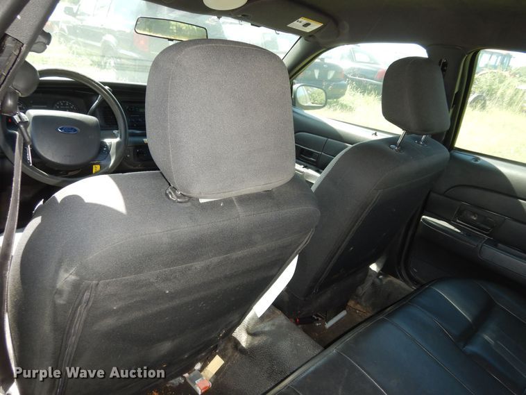 image for item DM3082 2009 Ford Crown Victoria Police Interceptor