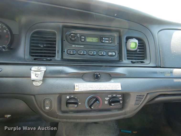 image for item DM3082 2009 Ford Crown Victoria Police Interceptor