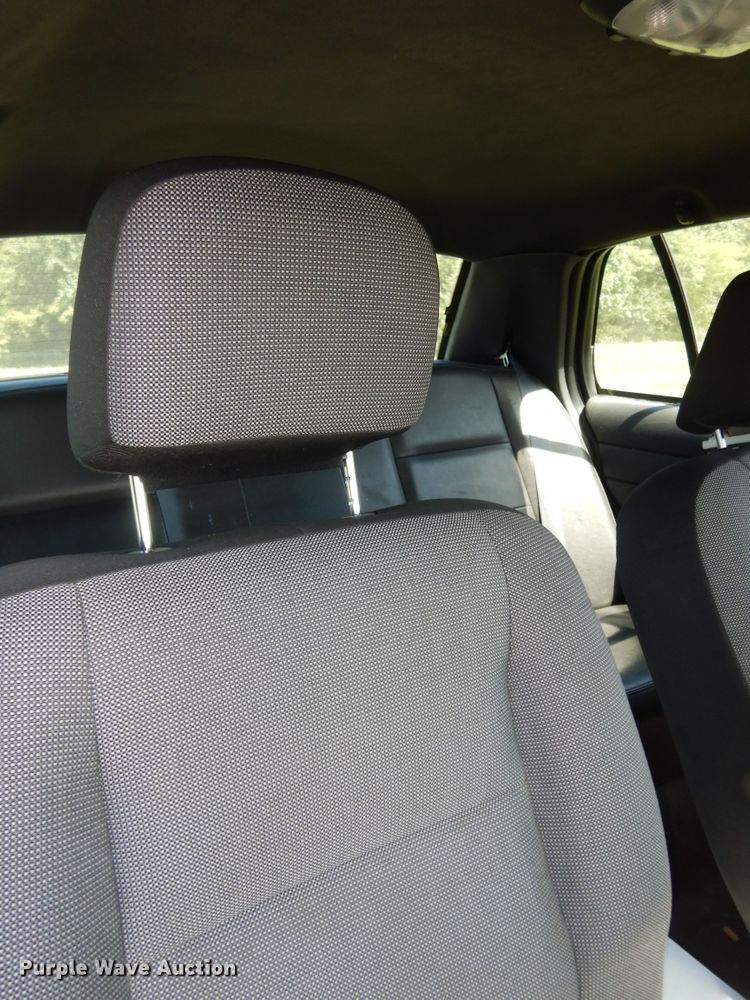 image for item DM3082 2009 Ford Crown Victoria Police Interceptor