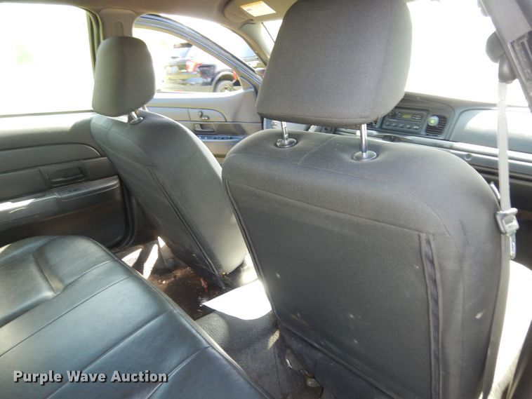 image for item DM3082 2009 Ford Crown Victoria Police Interceptor