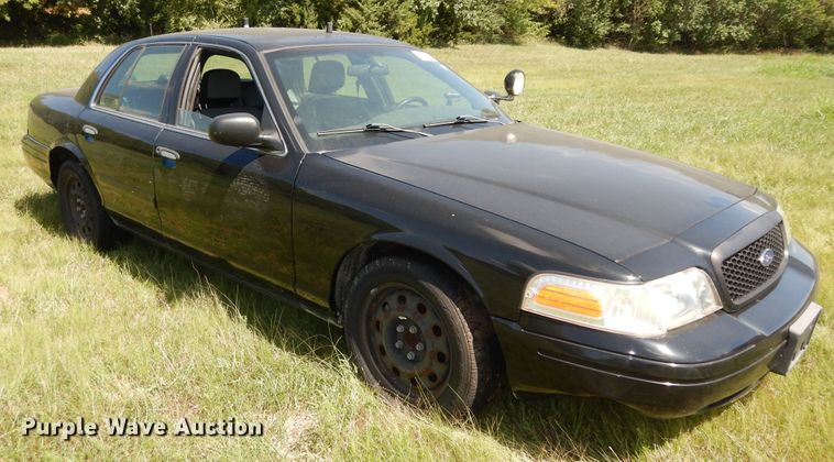 image for item DM3084 2008 Ford Crown Victoria Police Interceptor