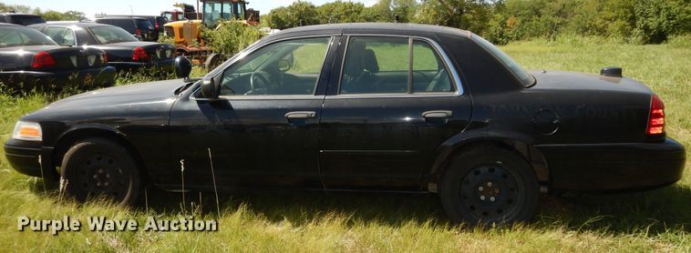 image for item DM3084 2008 Ford Crown Victoria Police Interceptor