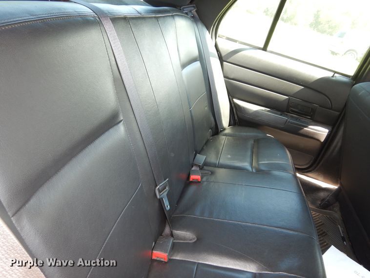 image for item DM3084 2008 Ford Crown Victoria Police Interceptor