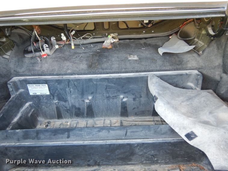 image for item DM3084 2008 Ford Crown Victoria Police Interceptor