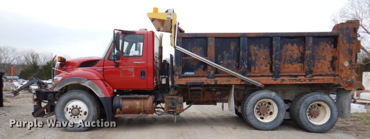 image for item DM6029 2008 International WorkStar 7400  dump truck