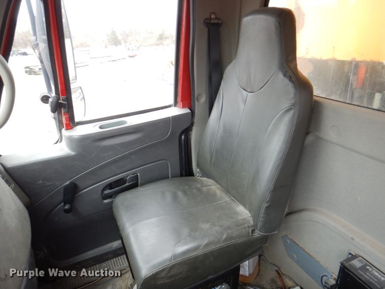 image for item DM6029 2008 International WorkStar 7400  dump truck