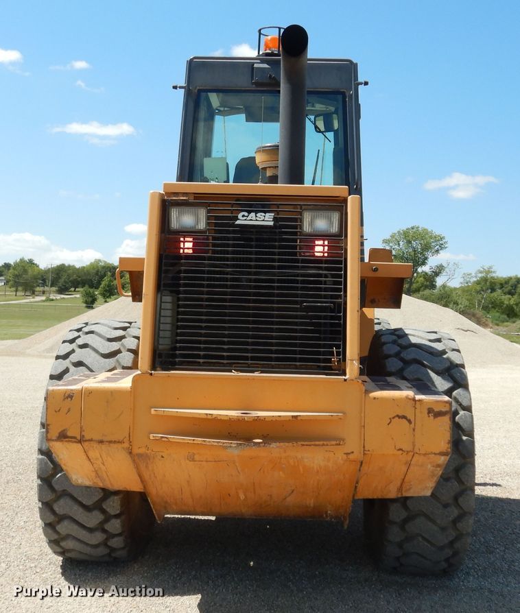 image for item DN1679 1995 Case 621B  wheel loader