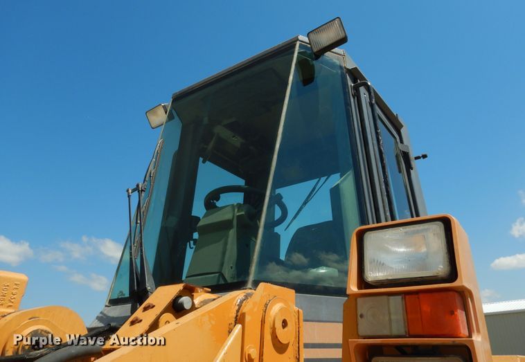 image for item DN1679 1995 Case 621B  wheel loader