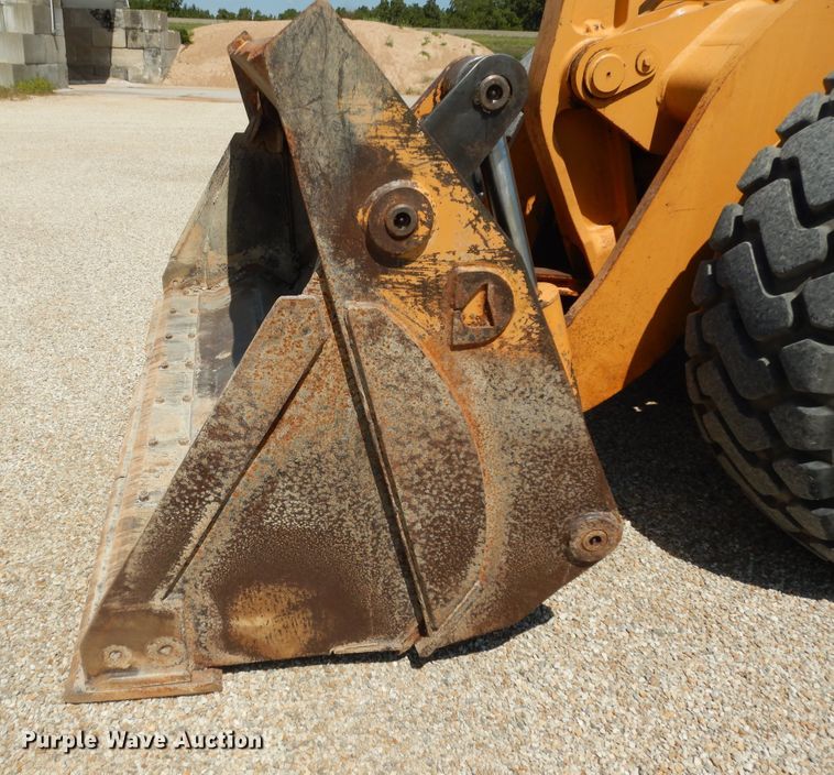 image for item DN1679 1995 Case 621B  wheel loader