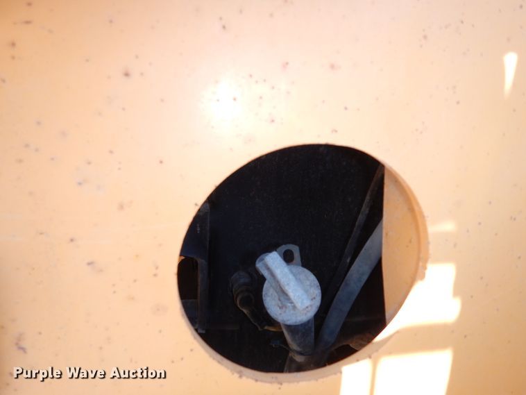 image for item DN1679 1995 Case 621B  wheel loader