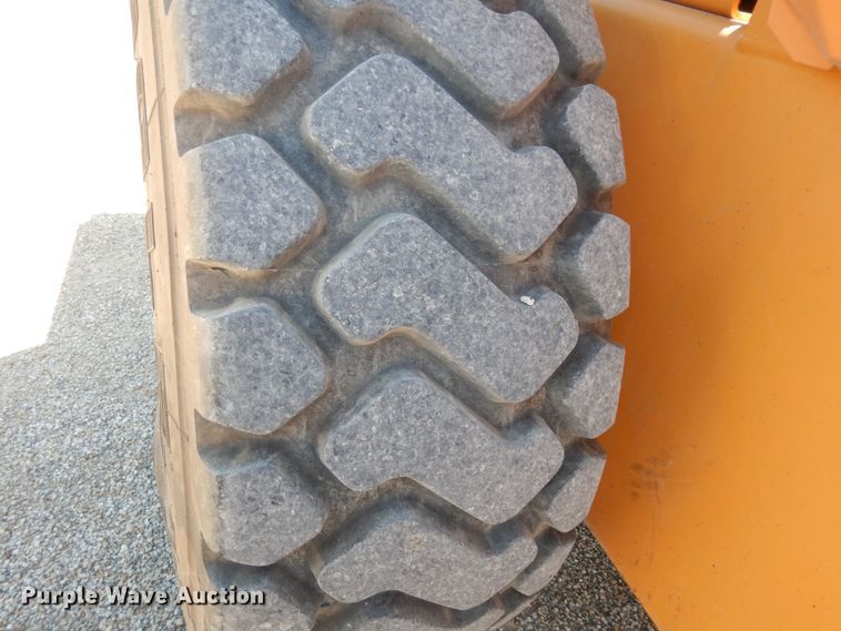 image for item DN1679 1995 Case 621B  wheel loader