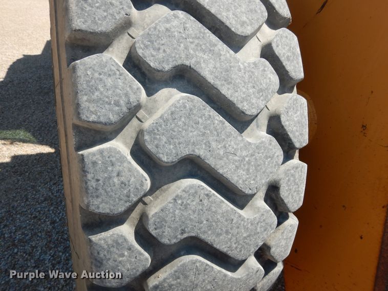 image for item DN1679 1995 Case 621B  wheel loader