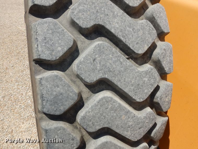 image for item DN1679 1995 Case 621B  wheel loader