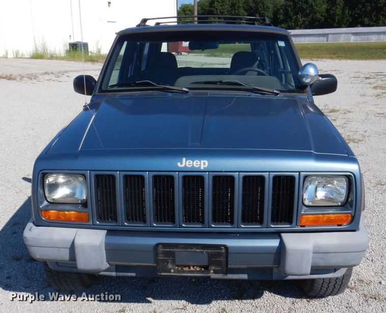 image for item DP0303 1999 Jeep Cherokee Sport  SUV