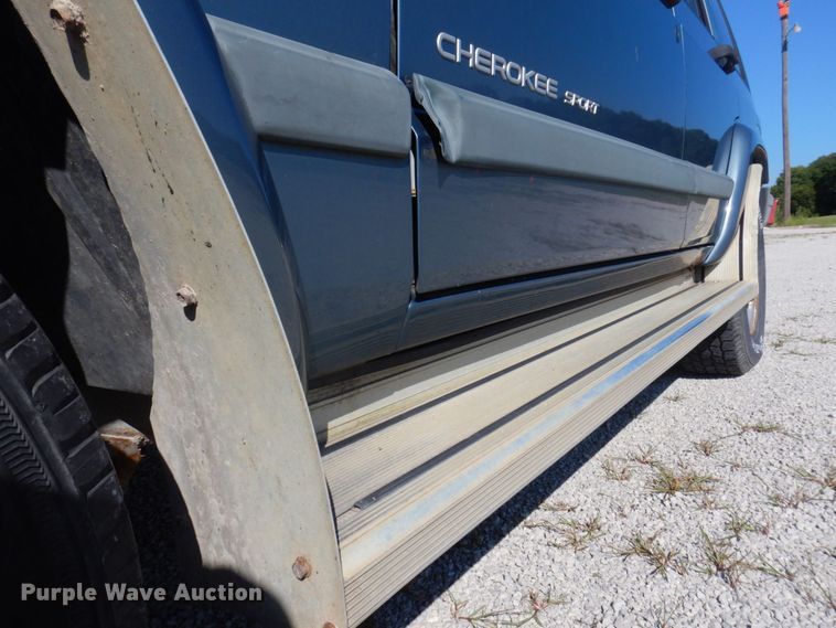 image for item DP0303 1999 Jeep Cherokee Sport  SUV