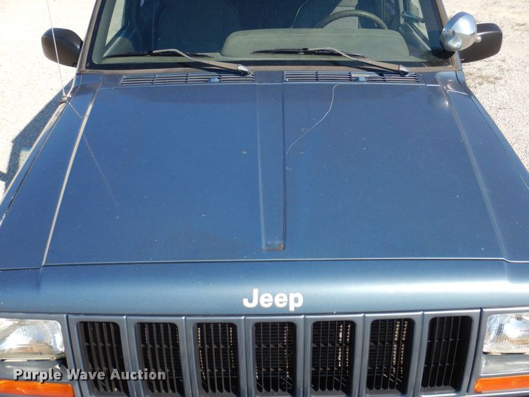 image for item DP0303 1999 Jeep Cherokee Sport  SUV