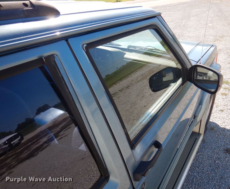 image for item DP0303 1999 Jeep Cherokee Sport  SUV