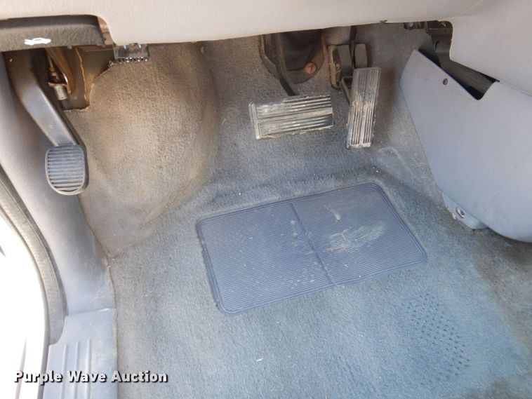 image for item DP0304 2000 Dodge Grand Caravan  van