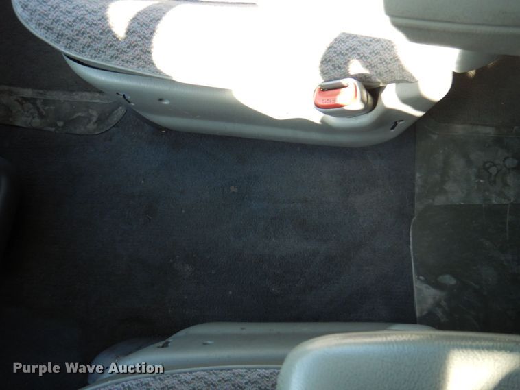 image for item DP0304 2000 Dodge Grand Caravan  van