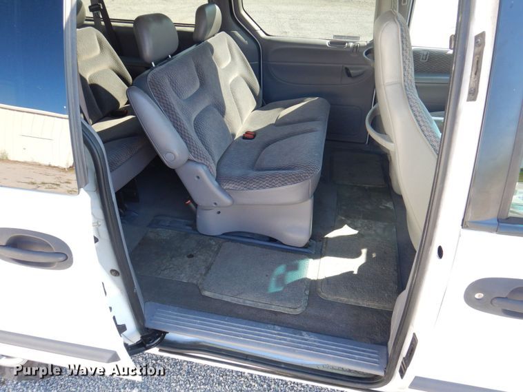 image for item DP0304 2000 Dodge Grand Caravan  van