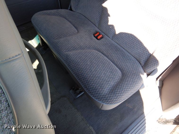 image for item DP0304 2000 Dodge Grand Caravan  van