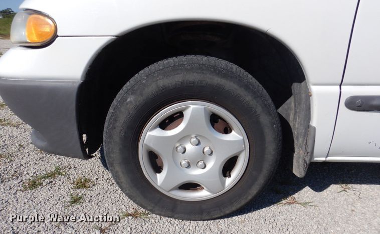 image for item DP0304 2000 Dodge Grand Caravan  van