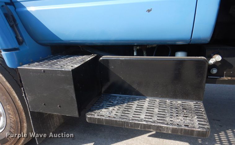 image for item DP0306 1991 GMC TopKick C6500  dump truck