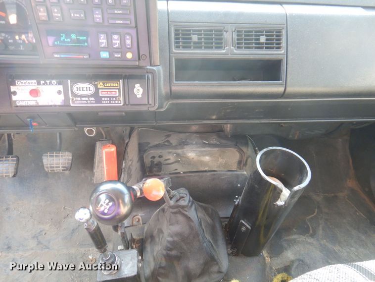 image for item DP0306 1991 GMC TopKick C6500  dump truck