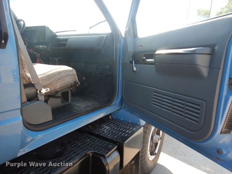 image for item DP0306 1991 GMC TopKick C6500  dump truck