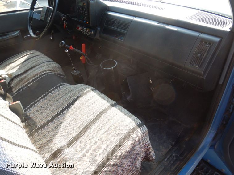 image for item DP0306 1991 GMC TopKick C6500  dump truck