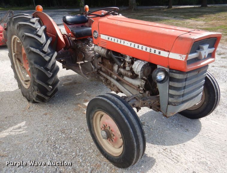 image for item DP0307 Massey Ferguson 135  tractor