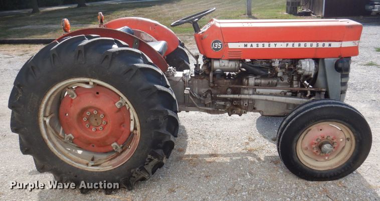 image for item DP0307 Massey Ferguson 135  tractor