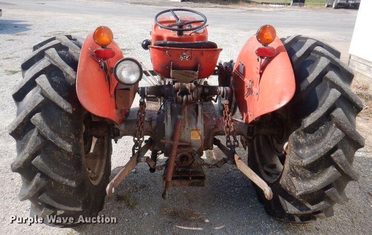 image for item DP0307 Massey Ferguson 135  tractor