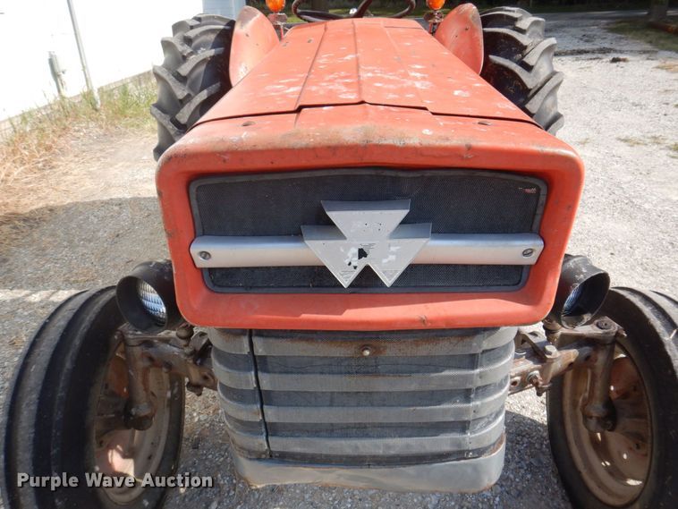 image for item DP0307 Massey Ferguson 135  tractor