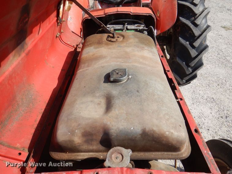 image for item DP0307 Massey Ferguson 135  tractor