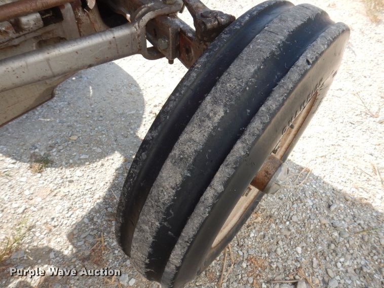 image for item DP0307 Massey Ferguson 135  tractor