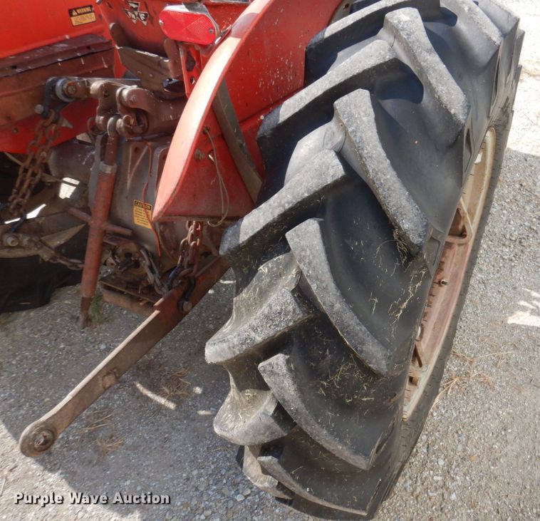 image for item DP0307 Massey Ferguson 135  tractor