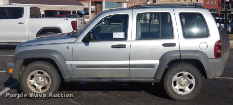 image for item DP0311 2006 Jeep Liberty  SUV