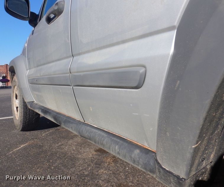 image for item DP0311 2006 Jeep Liberty  SUV